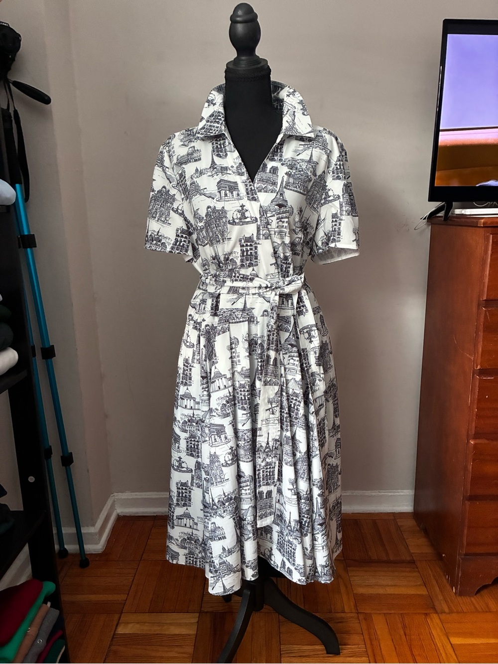 Karl Lagerfeld White and Black Scenic Print Midi Shirt Dress